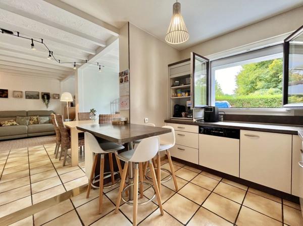 T3 REZ DE JARDIN - PROCHE CENTRE VILLE ANNECY - GARAGE - PARKING