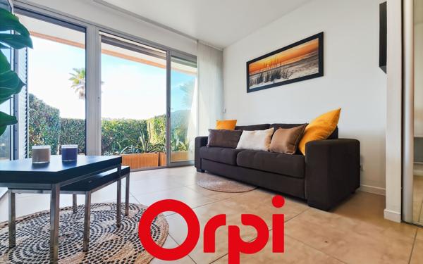 Appartement à vendre    3 pièces • 43,80 m2 Sanary-sur-Mer