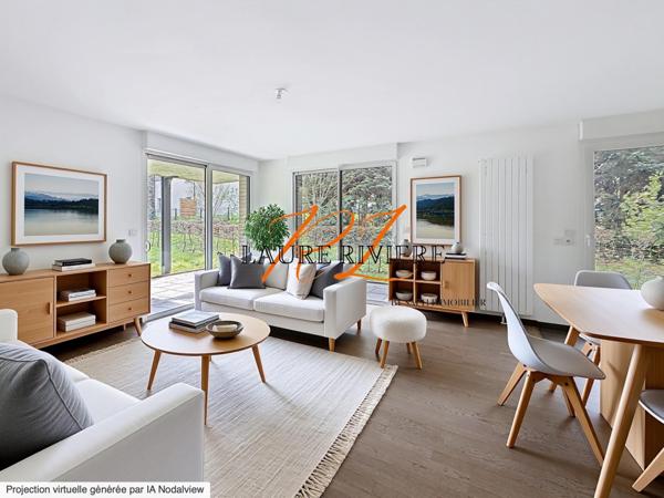 EXCEPTIONNEL – F4 AVEC GRAND JARDIN PRIVATIF, 3 STATIONNEMENTS & EMPLACEMENT PREMIUM –