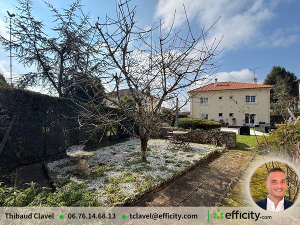 Maison
         7 pièces
        - 133 m² Exclusivité 260 000 € *