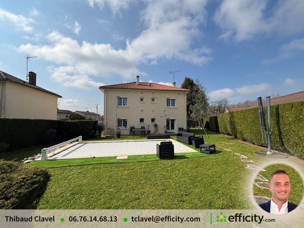 Maison
         7 pièces
        - 133 m² Exclusivité 260 000 € *