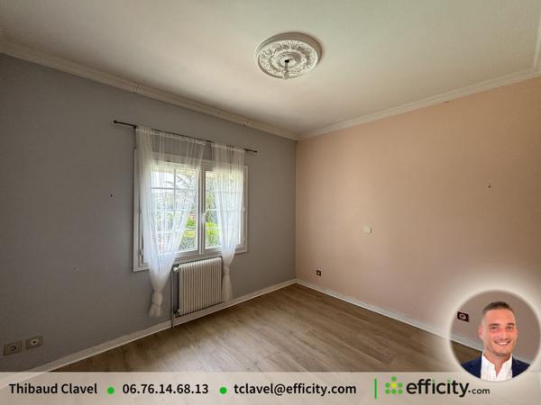 Maison
         7 pièces
        - 133 m² Exclusivité 260 000 € *