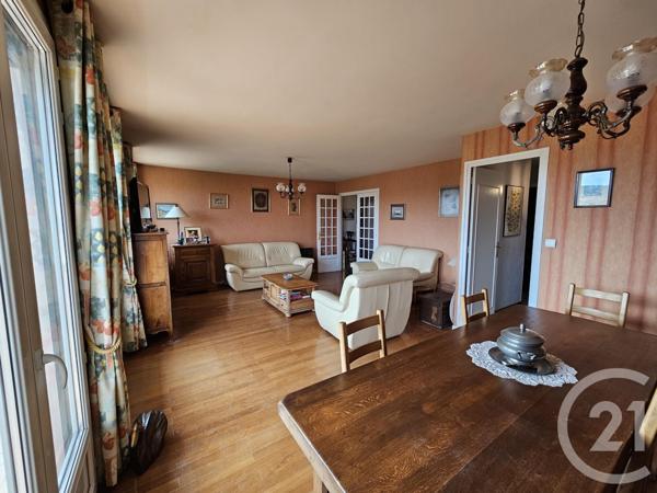 Appartement T4 à vendre  4 pièces - 98,73 m2 VILLEFRANCHE SUR SAONE - 69