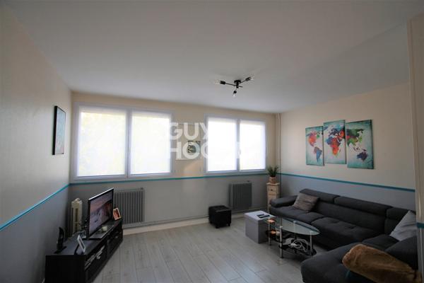 APPARTEMENT 3 PIÈCES - 64m² - BALCON (45400)