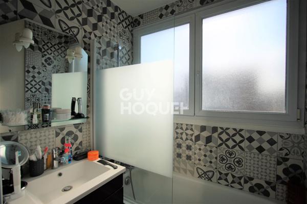 APPARTEMENT 3 PIÈCES - 64m² - BALCON (45400)