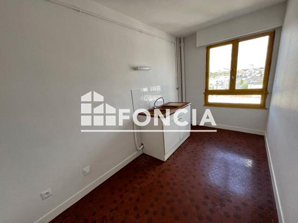 Location Appartement 2 pièces 52.8 m² - 6 RUE LEDOUX Caen 14000