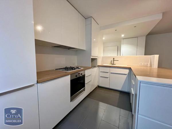 Appartement à louer 3 pièces 64.11m² Asnières-sur-Seine (92600)