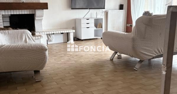 À vendre Maison 4 pièces 99.86 m² - Bourg-lès-valence 26500