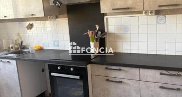 À vendre Maison 4 pièces 99.86 m² - Bourg-lès-valence 26500