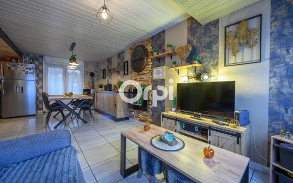 Maison à vendre    4 pièces • 82,38 m2 Courcelles-lès-Lens