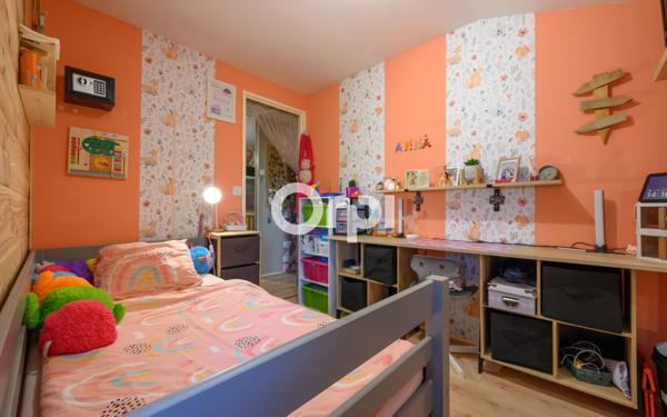 Maison à vendre    4 pièces • 82,38 m2 Courcelles-lès-Lens