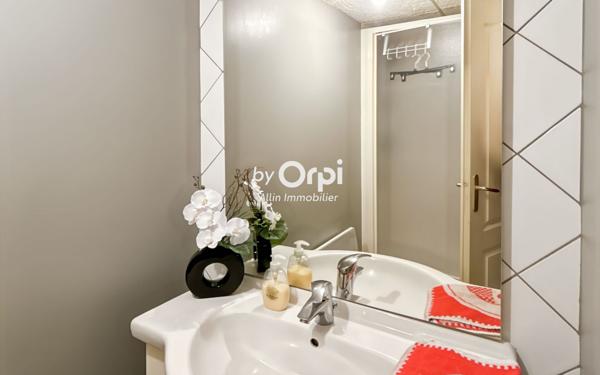 Maison à vendre    4 pièces •  Montluçon