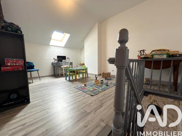 Maison à vendre 8 pièces 257 m² Saint-Martial-d'Artenset