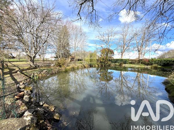 Maison à vendre 8 pièces 257 m² Saint-Martial-d'Artenset