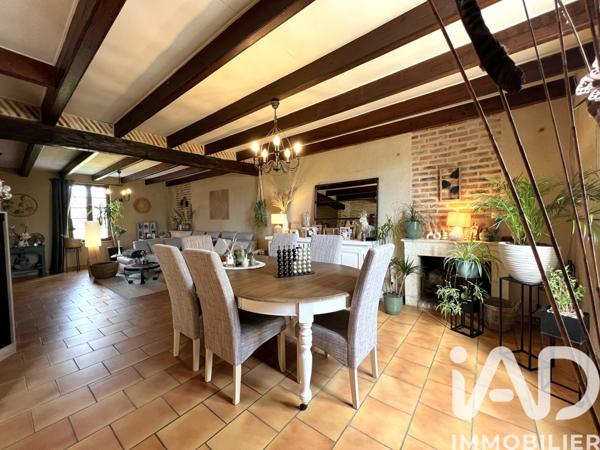 Maison à vendre 8 pièces 257 m² Saint-Martial-d'Artenset