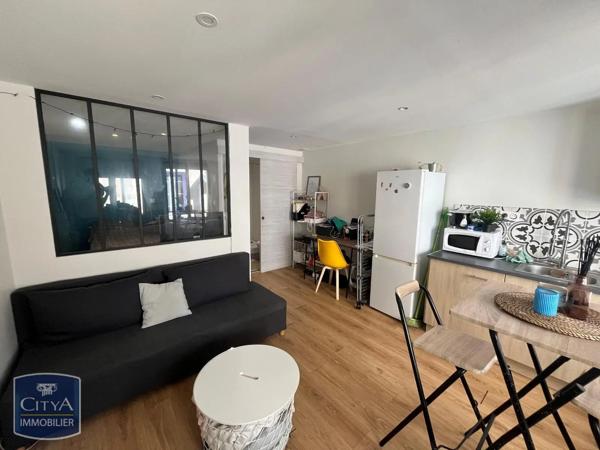 Appartement à louer 2 pièces 26.44m² Saint-Étienne (42000)