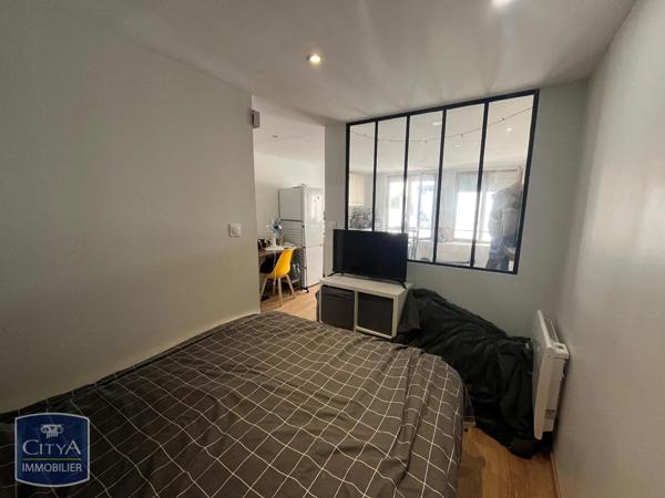 Appartement à louer 2 pièces 26.44m² Saint-Étienne (42000)
