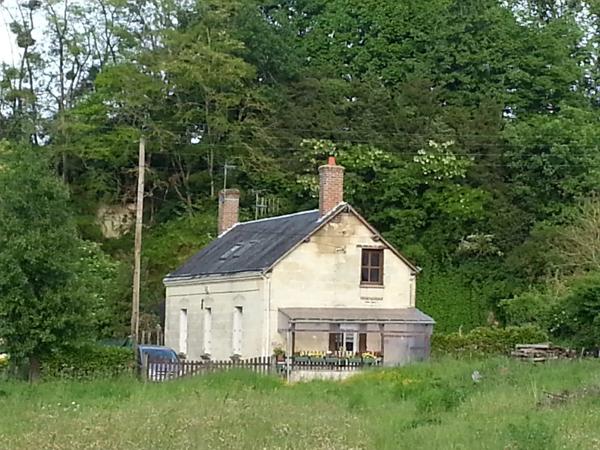 Immobilier Montoire-sur-le-Loir (41800) – Maison de village 87m2 – 118 000 €