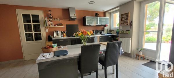 Maison à vendre 10 pièces 240 m² Monsireigne