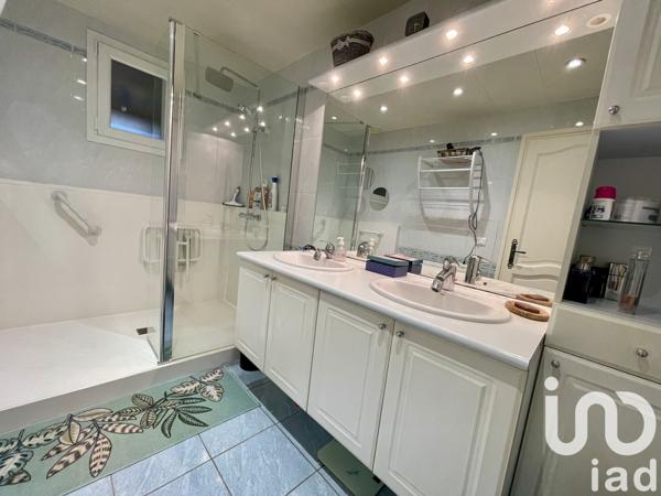 Maison à vendre 5 pièces 121 m² Saint-Maurice-l'Exil