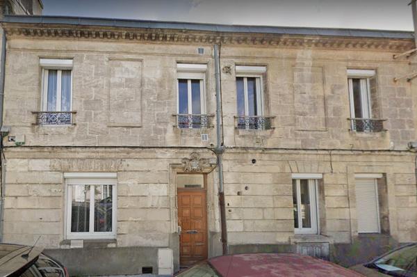 BORDEAUX NANSOUTY IMMEUBLE DE 6 APPARTEMENTS A VENDRE