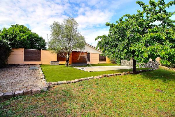 Maison Villenave d'Ornon - 5 pièce(s) avec piscine et double garage