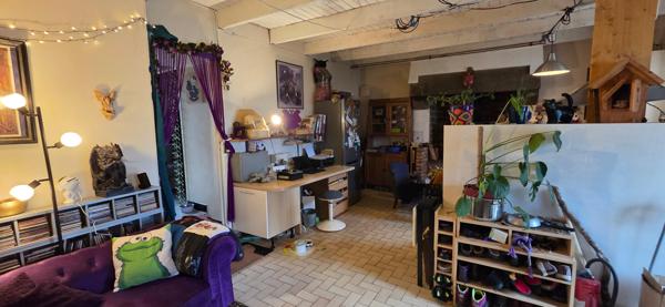 Jolie maison en pierre en plein cœur de Plestin