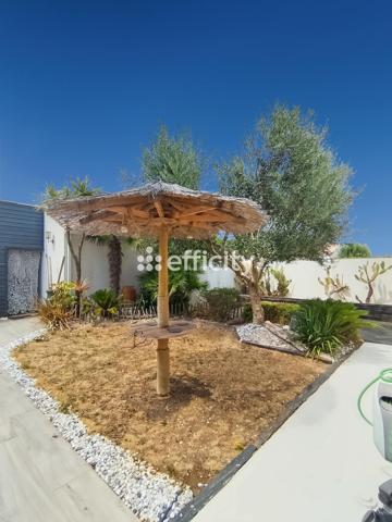 Maison
         5 pièces
        - 120 m² Bien prestige 570 000 € *