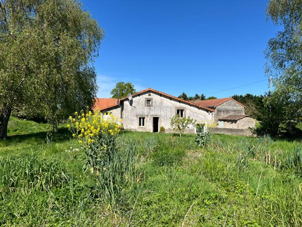 Maison de 120 m2 secteur Boivre la vallée, 4 chambres  , jardin de 1900 m2