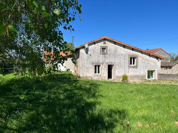 Maison de 120 m2 secteur Boivre la vallée, 4 chambres  , jardin de 1900 m2