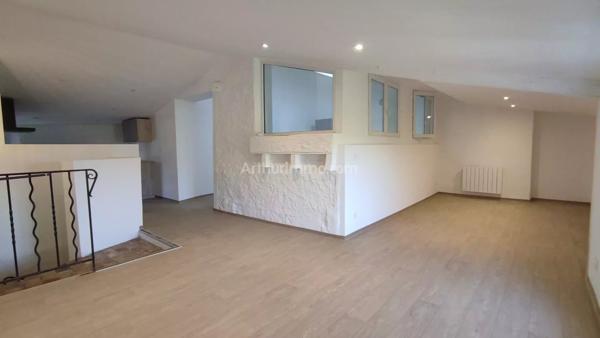 Location Duplex 3 pièces 97 m2 à Manosque