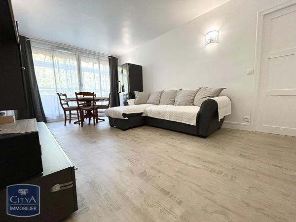 Appartement à louer 4 pièces 61.42m²