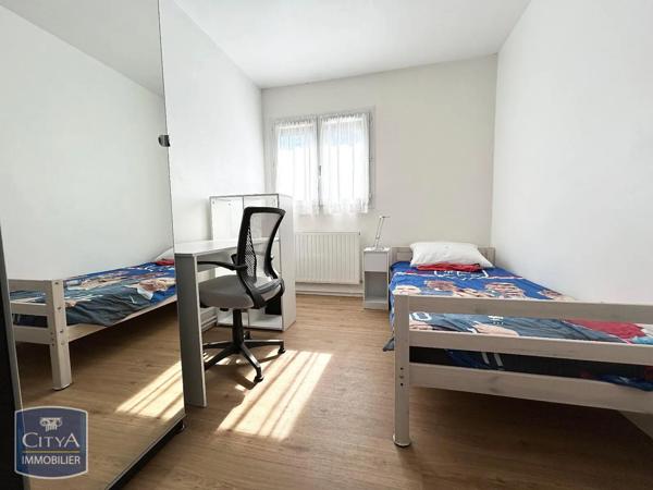 Appartement à louer 4 pièces 61.42m²