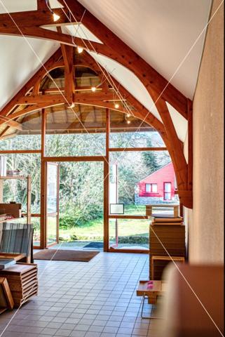 Dpt Morbihan (56), à vendre LE FAOUET Propriété du 19ème de 890 m² sur Domaine de 8 Hectares