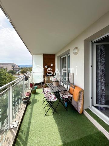 Appartement avec une belle terrasse dans une résidence sécurisée