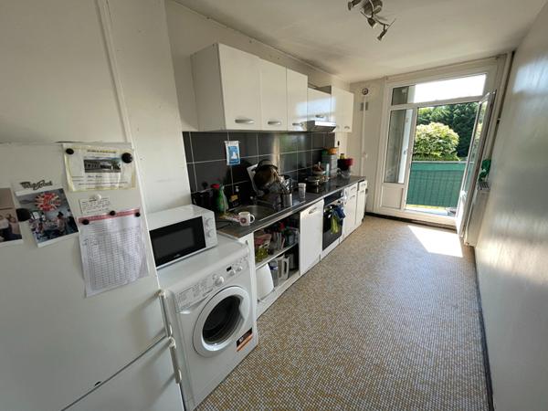 Appartement BALLAINVILLIERS - 3 pièce(s) - 66 m2