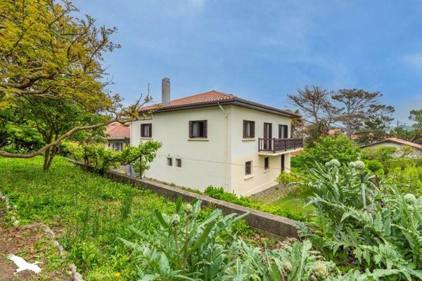 Maison à vendre |                                       Bidart |                                        6 pièces  |  148 m²