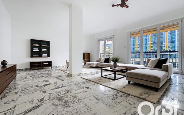 Appartement à vendre    3 pièces • 84,34 m2 Nice