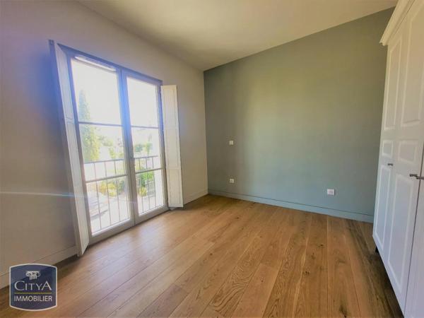 Appartement à louer 4 pièces 96m²