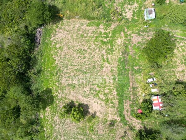 A vendre – TERRAIN CONSTRUCTIBLE DE 1919m² – LE CARBET - Quartier Bel-Event