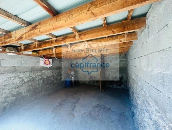 Maison de ST LAURENT DU CROS (05)