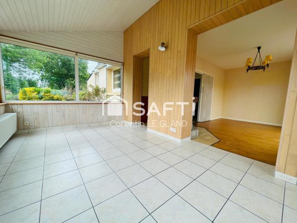 Maison au calme, en plein centre de Questembert !