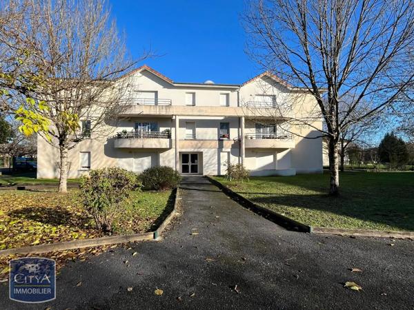 Appartement à louer 2 pièces 48.89m² Terrasson-Lavilledieu (24120)