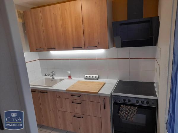Appartement à louer 2 pièces 48.89m² Terrasson-Lavilledieu (24120)