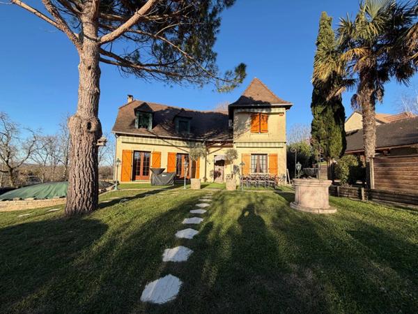 Vente Maison 6 pièces 146 m2 à Chasteaux