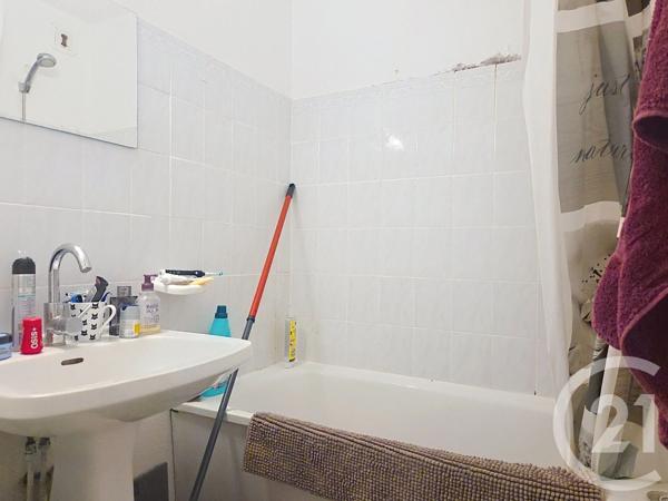Appartement F2 à vendre  2 pièces - 32,19 m 2   SETE  - 34