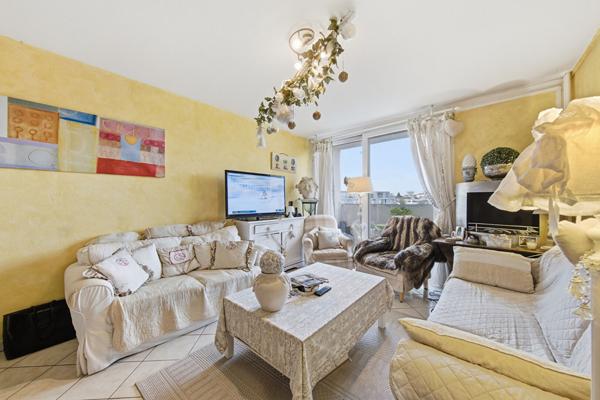 SPECIAL INVESTISSEUR Appartement type 3 proche centre balcon stationnement facile