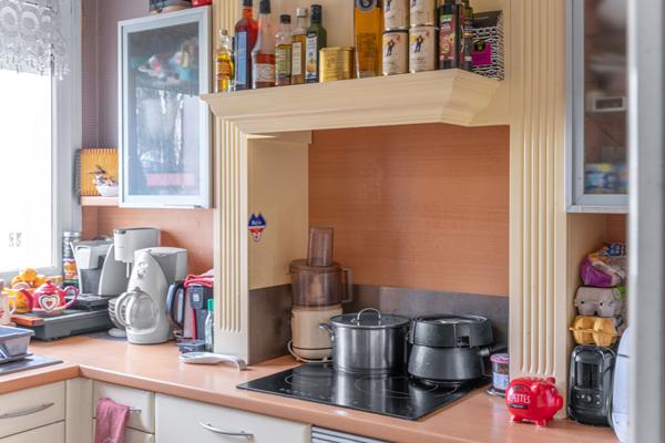 SPECIAL INVESTISSEUR Appartement type 3 proche centre balcon stationnement facile