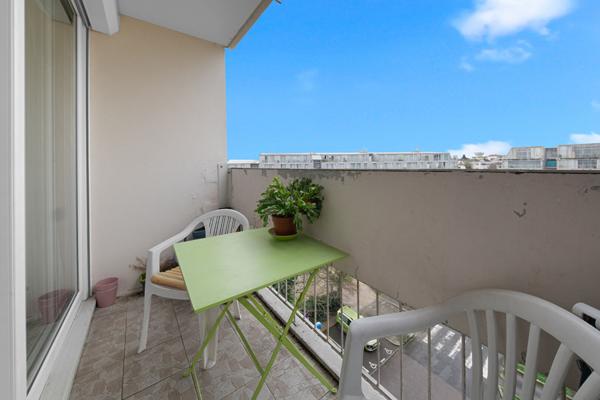 SPECIAL INVESTISSEUR Appartement type 3 proche centre balcon stationnement facile
