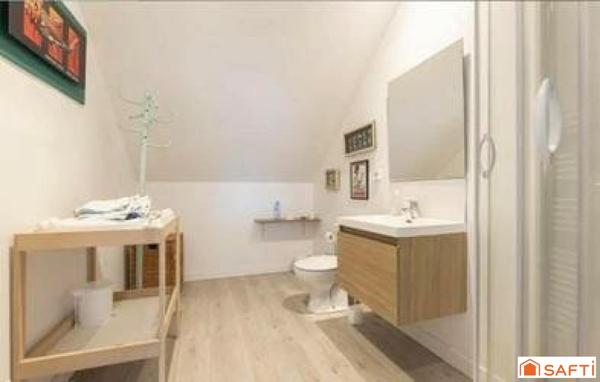 Duplex lumineux entièrement rénové